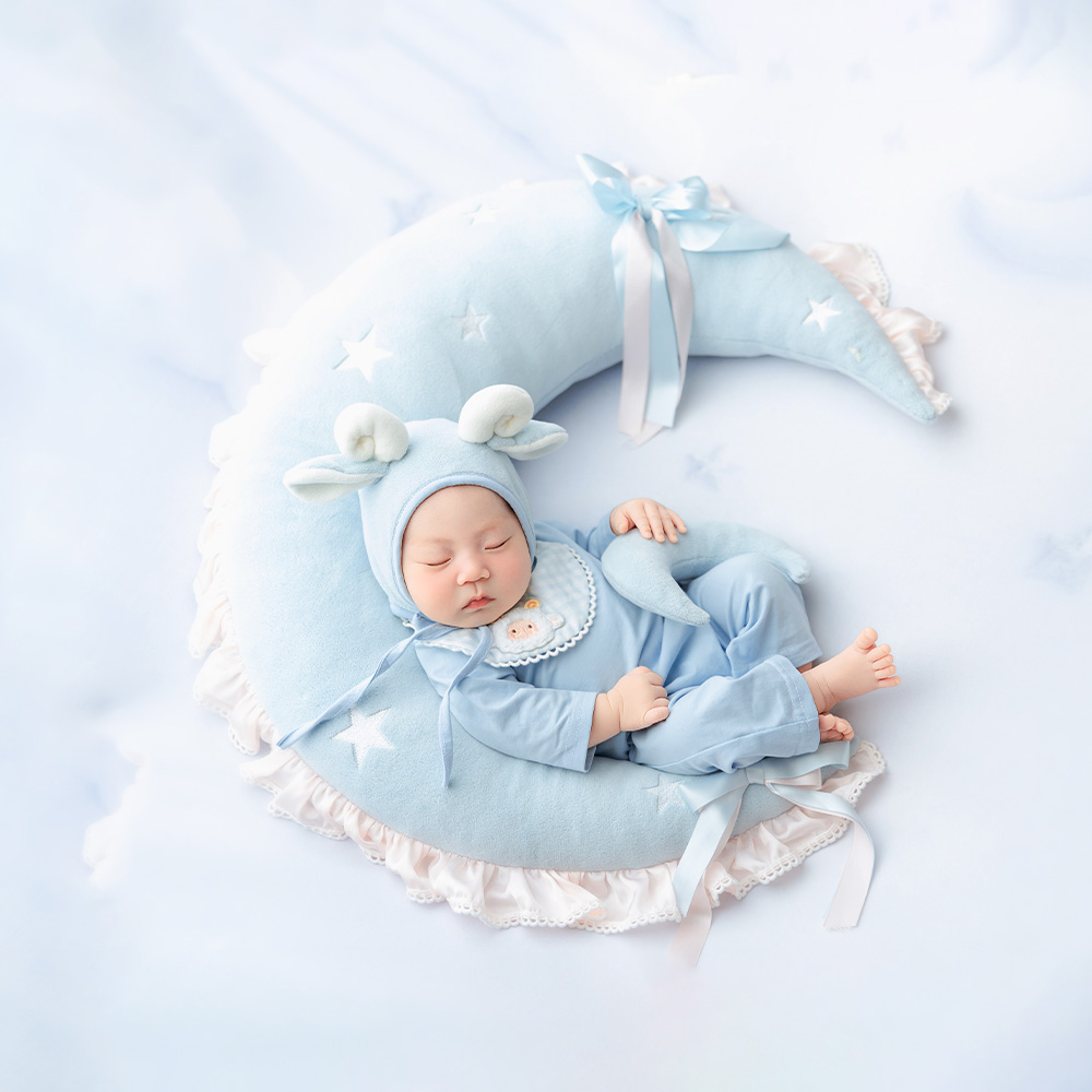 Photography Outfits - ブルーシープ 新生児写真撮影用小道具セット 月型ポーズ枕 子羊コスチューム 帽子 衣装